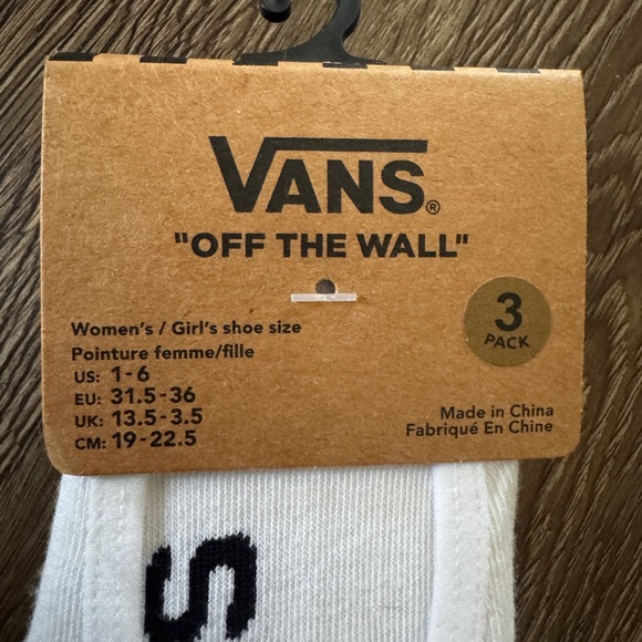 NWT: Vans Checkerboard Logo 3PK
No-Show Socks - Picture 6 of 7